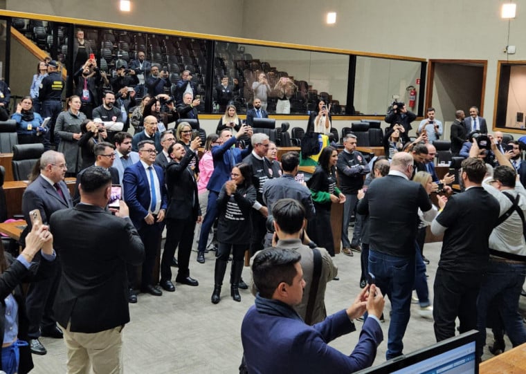 A votação terminou na noite desta quarta-feira (13)