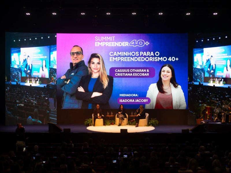  Os caminhos para o empreendedorismo 40+, foi o primeiro painel da manh&atilde; <br />Foto: VIT&Oacute;RIA PROEN&Ccedil;A/EMPREENDER40+/DIVULGA&Ccedil;&Atilde;O/JC