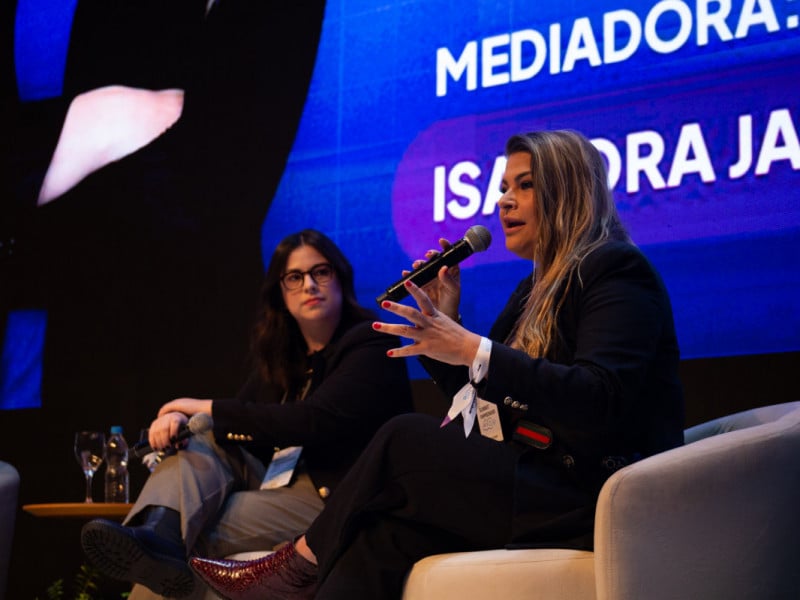 Cristiana Escobar, Gerente de Relacionamento com Cliente e Canais Digitais do Sebrae-RS<br />Foto: VIT&Oacute;RIA PROEN&Ccedil;A/EMPREENDER40+/DIVULGA&Ccedil;&Atilde;O/JC