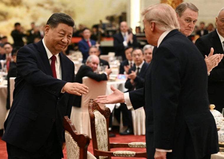 Xi disse ter tido "trocas aprofundadas" com Trump sobre as relações China-EUA