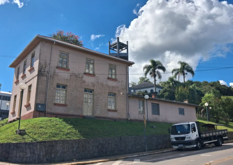 Casa de Cultura ficou fechada por anos e, atualmente, abriga ensaios musicais
