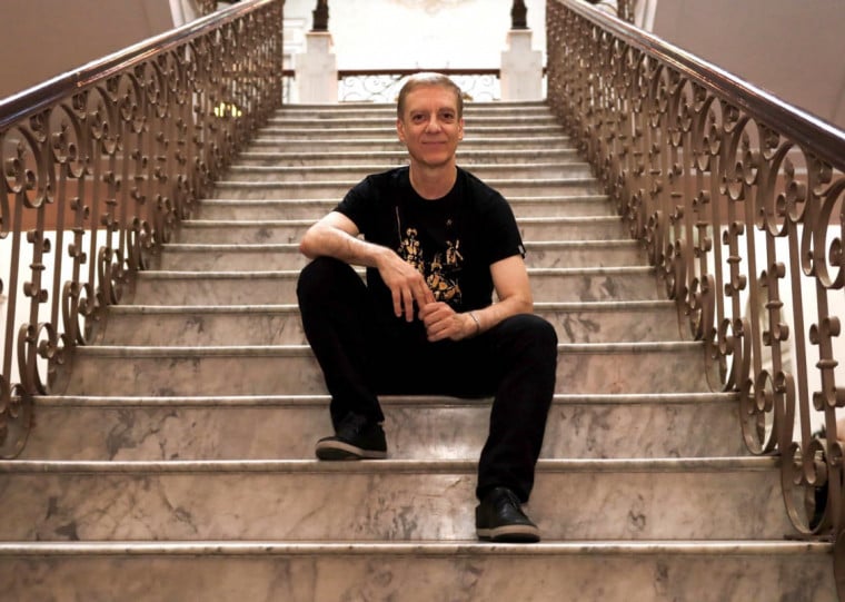Encontro com artista jaguarense contará com a presença do jornalista Juarez Fonseca, que conversará com o autor sobre música, literatura e histórias da fronteira Sul 
