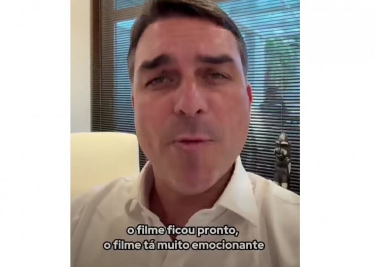 Flávio Bolsonaro se manifestou nas redes sociais