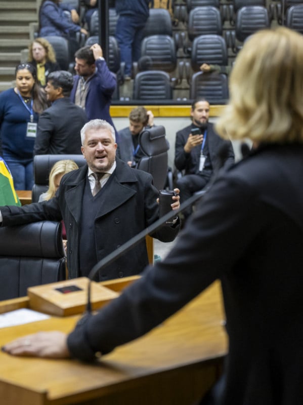 Câmara discute criação de órgão de enfrentamento à violência política de gênero