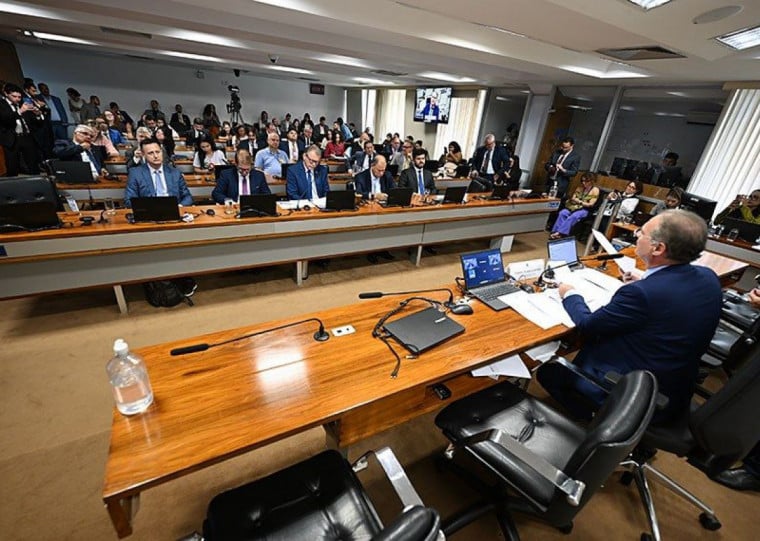 Parlamentares e entidades do agro buscam texto com acordo do governo para garantir execução de medidas
