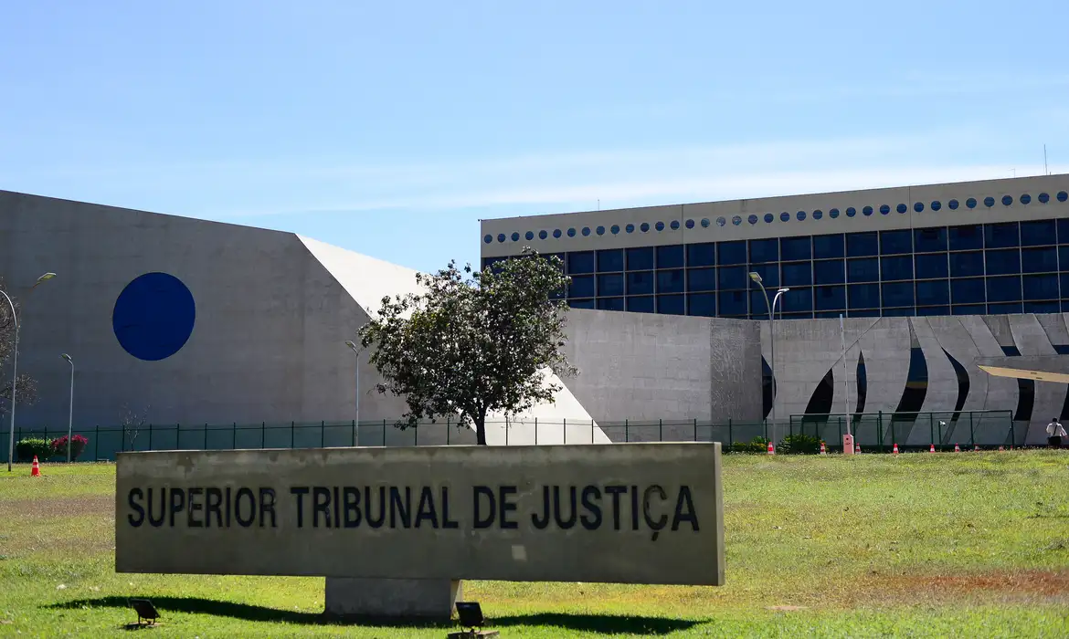 Um inquérito policial e um procedimento administrativo interno foram instaurados para apurar tentativas de fraudes