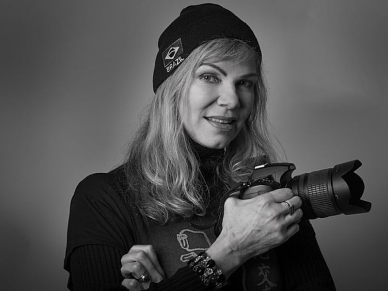 Dulce Helfer, a fotógrafa e jornalista que captura a alma da cultura brasileira