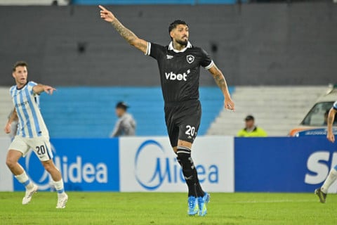 Palmeiras oficializa a contratação do zagueiro Barboza em operação de R$ 20 milhões