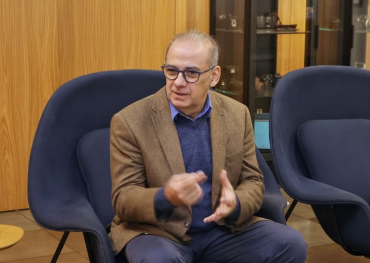 Diretor-geral da empresa no Brasil, Antonio Lacerda, diz que iniciativa precisa de uma defini&ccedil;&atilde;o ainda este ano