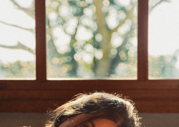 Último lançamento da cantora é a faixa Por Enquanto, disponível para streaming