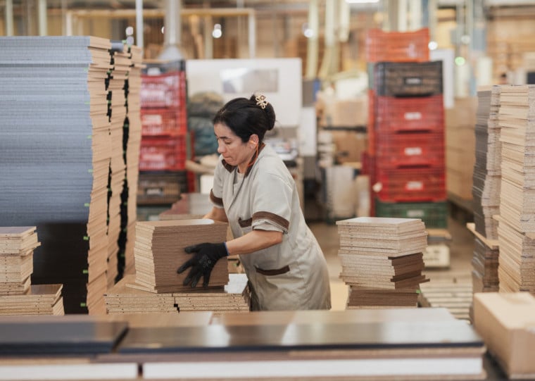 Inúmeros setores industriais mostram variações distintas 
