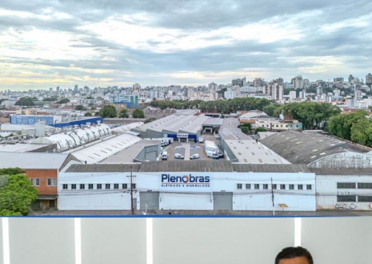 Empresa integra automação, digitalização e gestão de suprimentos para atender nova demanda das indústrias por produtividade e previsibilidade operacional
