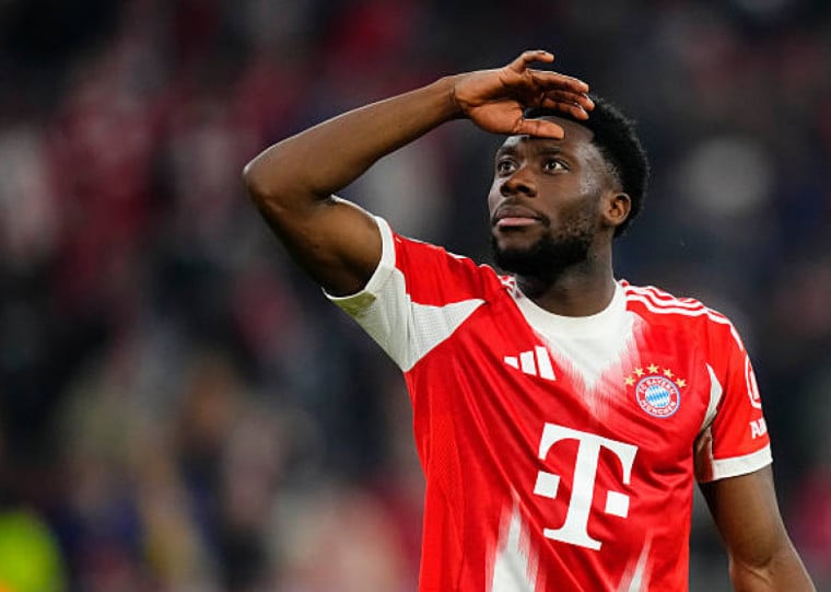 Técnico canadense acredita em recuperação total de Alphonso Davies