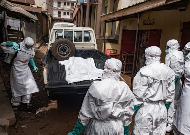 No Congo j&aacute; s&atilde;o mais de 300 casos suspeitos e 88 mortes, al&eacute;m de duas em Uganda