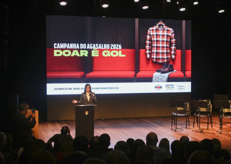 Coordenadora da campanha, a primeira-dama Valéria Leopoldino faz um apelo: "A campanha do agasalho não é descarte. Devemos doar aquelas peças que poderíamos usar"