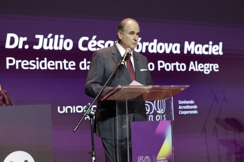 Cinquentenário festivo