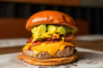 A Mark Hamburgueria tem lanches inspirado em diversas cidades do mundo