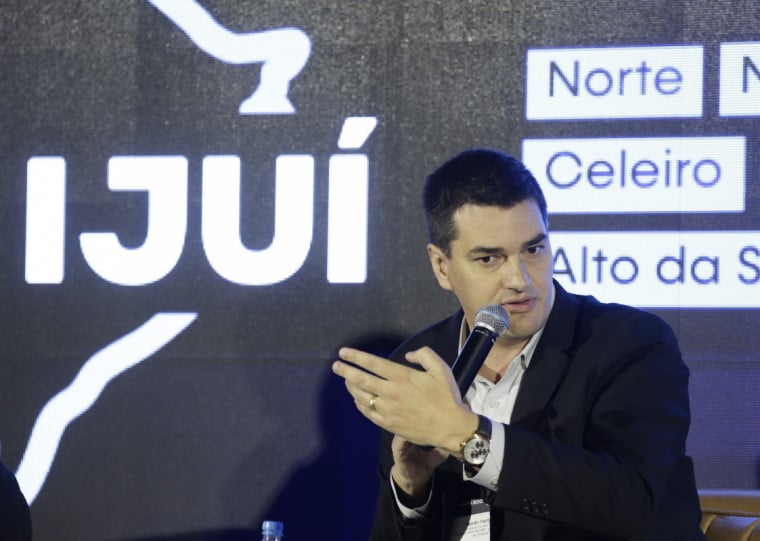 Em painel do Mapa Econômico do RS, Hartmann apresentou uma leitura histórica e econômica da região