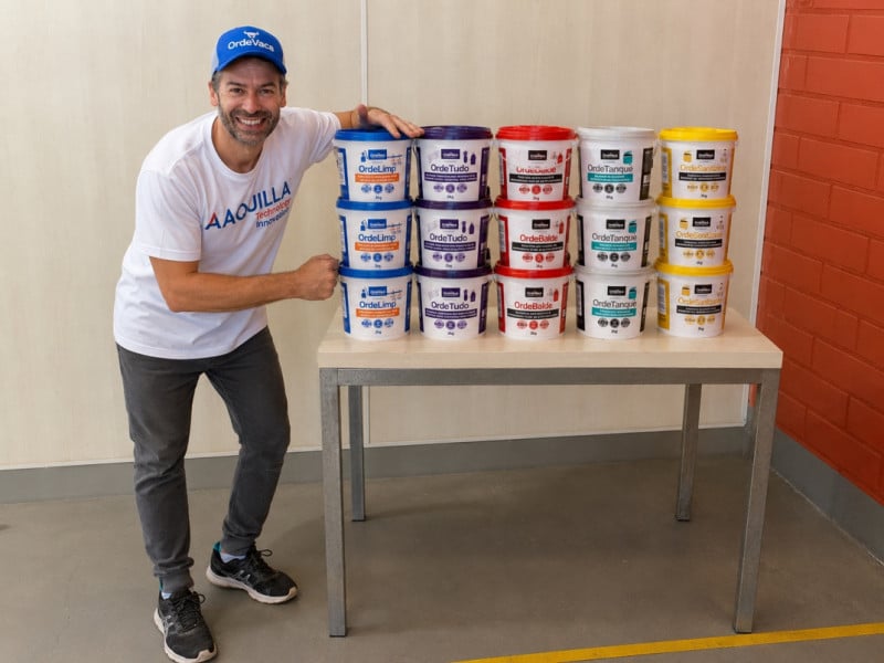 Genilson Faoro comanda a Orde Vaca, que oferece um produto mais seguro para os produtores que atuam na ordenha das vacas<br />Foto: ARQUIVO PESSOAL/JC