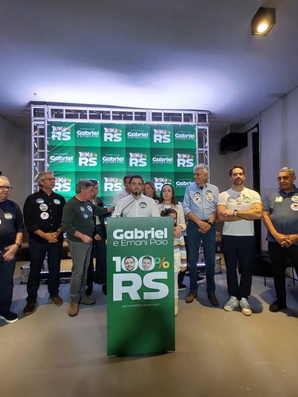 Gabriel Souza oficializa pré-candidatura ao governo do Estado