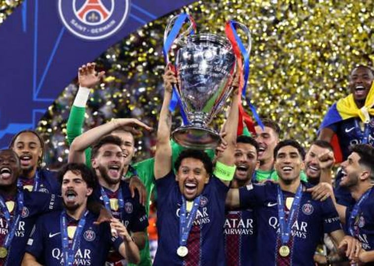 Paris Saint-Germain comemorou o título da Champions League na Puskas Arena em Budapeste, na Hungria 
