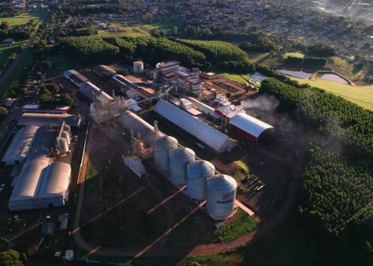 Ainda que o resultado tenha sido positivo, é menor que os dois meses anteriores, quando o faturamento havia crescido 3,7% e 3,9%