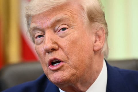 Trump: 'Logo declararei o Estreito de Ormuz como um território dos EUA'