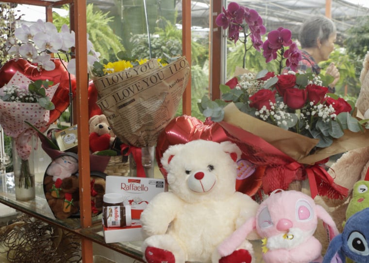 Flores mais procuradas devem ser as rosas vermelhas, seguidas pelos lírios e pelos girassóis
