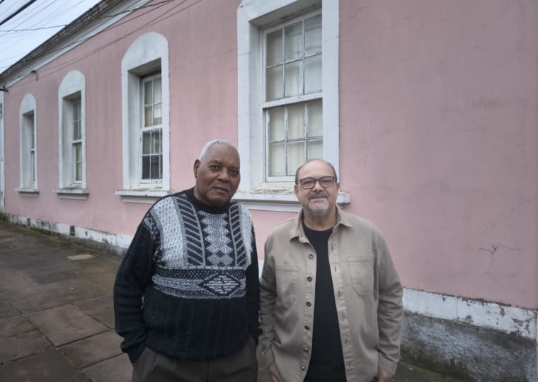 Para quem vive nas casas, presença de negócios e eventos mantém região viva