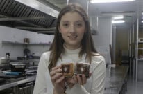 Memé aprendeu a receita do brownie com a sua avó, Aninha Comas