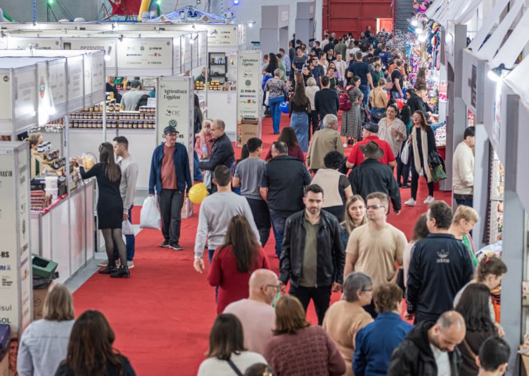 Organização espera atrair 280 mil visitantes até o próximo domingo