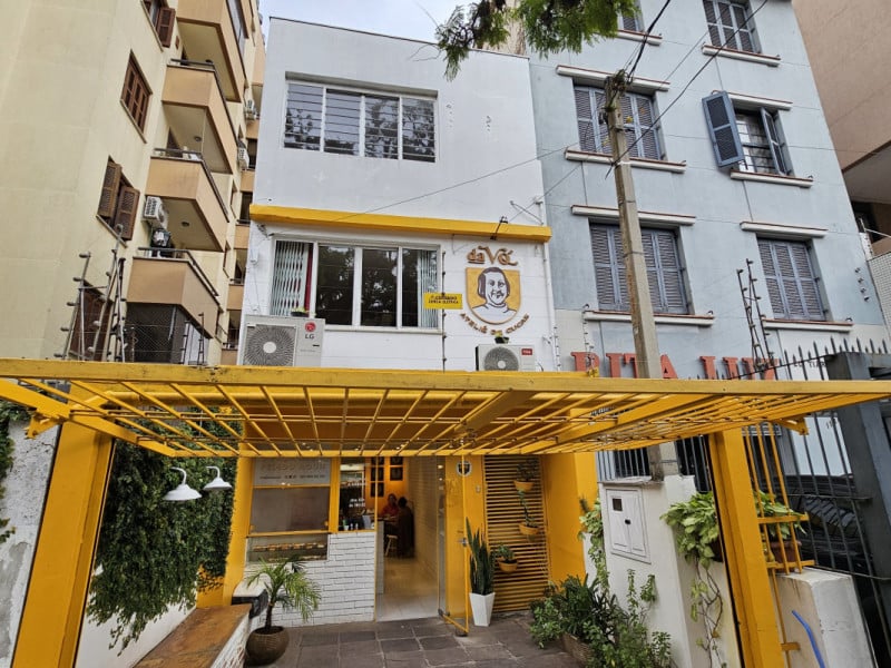 A Da V&oacute; est&aacute; instalada h&aacute; seis anos na Rua Garibaldi, no bairro Bom Fim<br />Foto: NATHAN LEMOS/JC