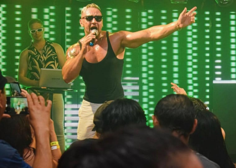 A banda, conhecida por sucessos como Nave do Amor e Me Libera, promete eletrizar o público com o seu tecnobrega