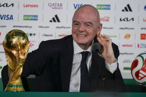 Fifa divulga salário e Infantino acumula remuneração de R$ 25 milhões