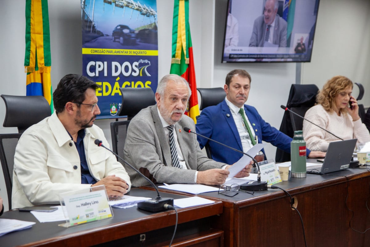 CPI dos Pedágios aprova relatório que recomenda cancelamento das concessões dos Blocos 1 e 2 