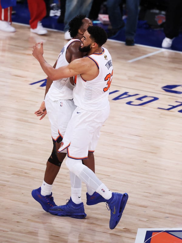 Knicks protagonizam a maior virada da história das finais da NBA e vencem os Spurs no Jogo 4