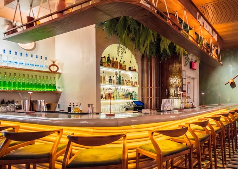 Em Nova York, restaurantes brasileiros como o Berimbau lotam com grupos exclusivos em dias de jogos 