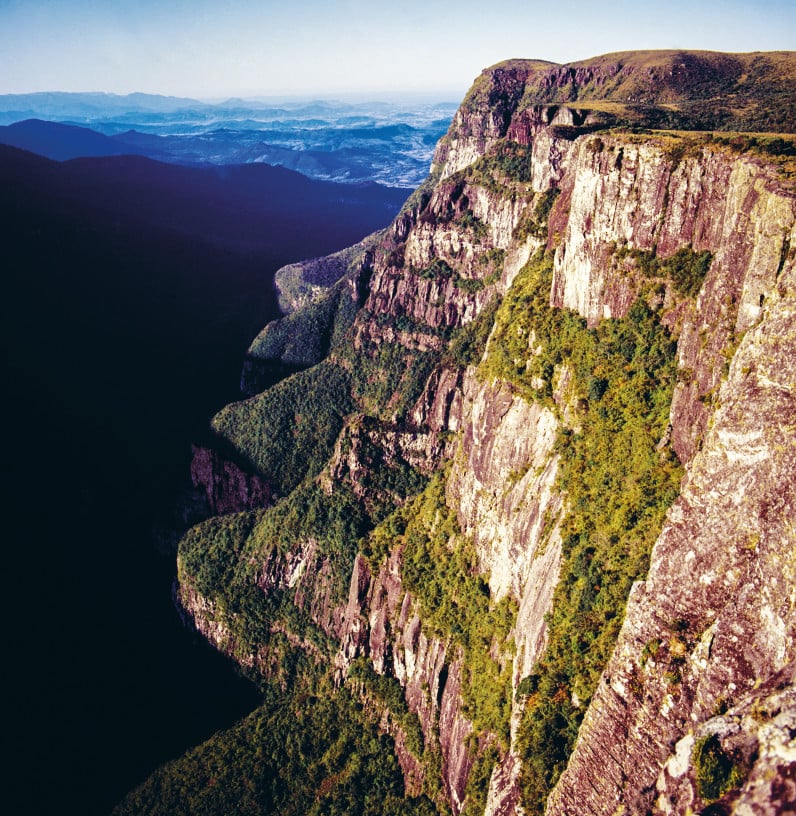 Cambar&aacute; do Sul e S&atilde;o Francisco de Paula unem c&acirc;nions, neblina, gastronomia serrana e hospedagens integradas &agrave; paisagem | GOVERNO DO ESTADO DO RS/ DIVULGA&Ccedil;&Atilde;O/ JC