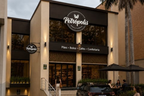 A futura Padaria Petrópolis vai operar na rua Barão do Amazonas, n° 238, em cerca de 90 dias