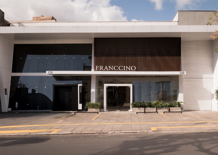 Primeira loja da Franccino abriu onde foi Casa de Alessa, que ganhou novo endere&ccedil;o