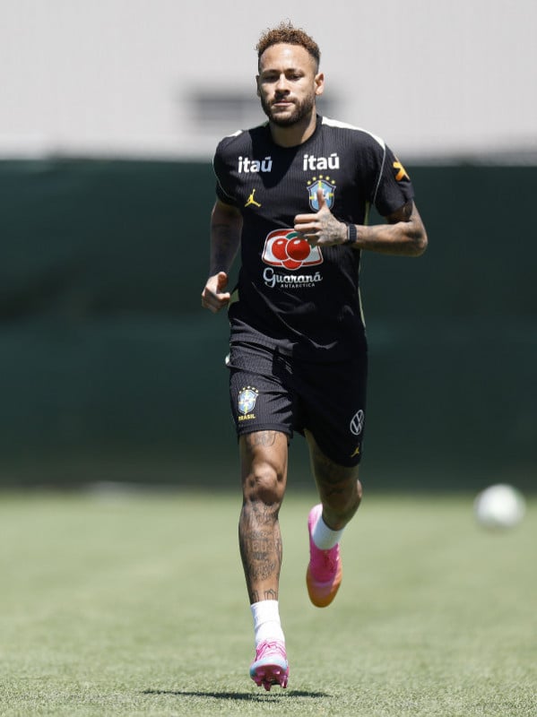 Neymar vai a campo pela primeira vez, mas não deve enfrentar o Haiti