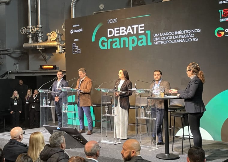 Gabriel Souza (MDB), Juliana Brizola (PDT), Luciano Zucco (PL) e Marcelo Maranata (PSDB) participaram de debate da Granpal