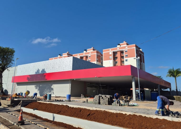 Obra do supermercado est&aacute; bastante avan&ccedil;ada em Esteio, com investimento de R$ 30 milh&otilde;es