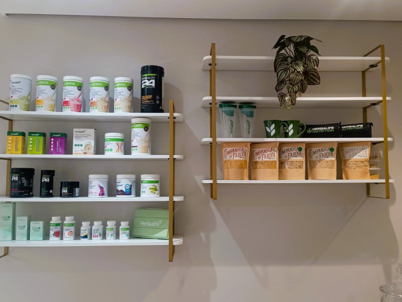 O espa&ccedil;o abriga produtos naturais da Herbalife<br />Foto: Gustavo Marchant/Especial/JC