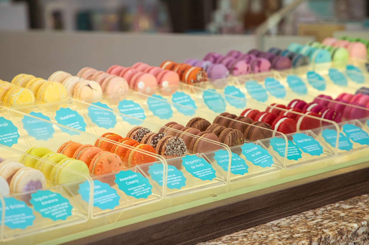 Um macaron custa R$ 10,50, e o sabor mais querido &eacute; o de Cr&egrave;me Br&ucirc;l&eacute;e | Le Petit Macarons/Divulga&ccedil;&atilde;o/JC