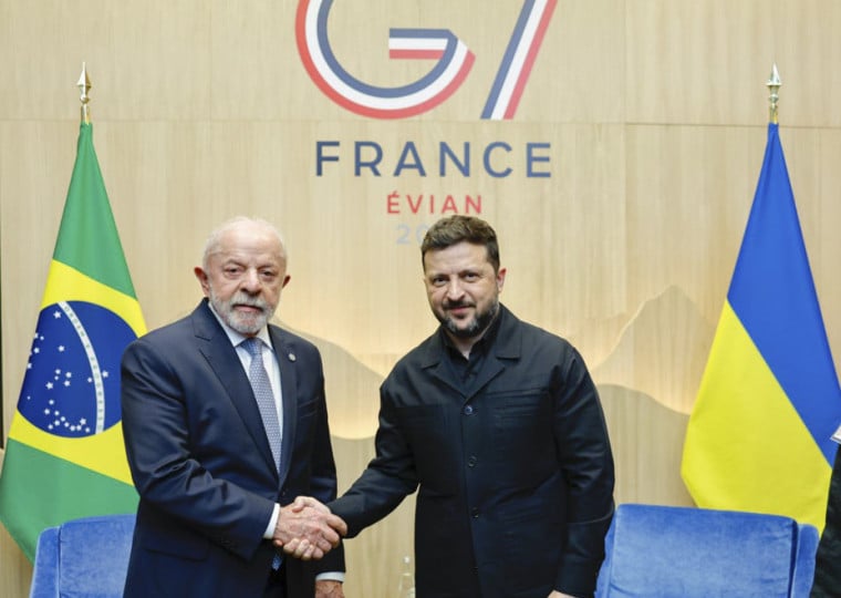 Lula se reuniu com Zelensky, no que chamou de "melhor conversa" já tida pelos dois