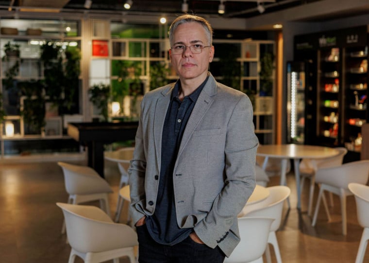 Jorge Iglesias é CEO da Topaz, uma das maiores empresas de tecnologia especializada em soluções financeiras digitais do mundo e parte do Grupo Stefanini.