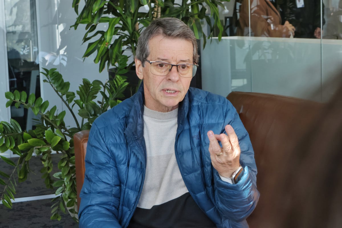 Para Hingel, 'carga tributária é a gênese do subdesenvolvimento brasileiro'