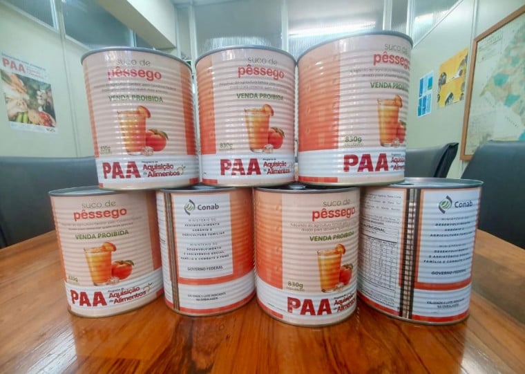 Suco integral de pêssego em lata está no Programa de Aquisição de Alimentos (PAA) da Conab