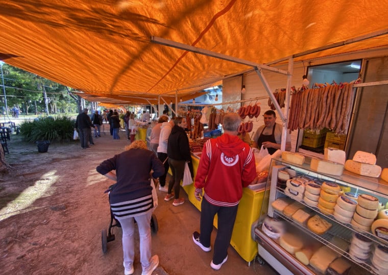 Porto Alegre realiza sete feiras ecológicas e 32 feiras modelo atualmente